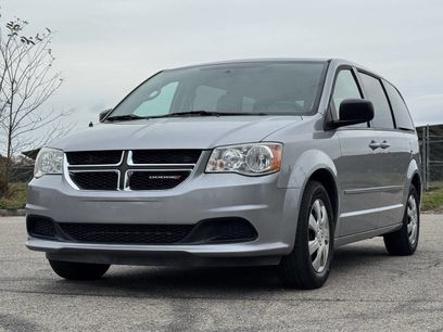 Used 2017 Dodge Grand Caravan SE