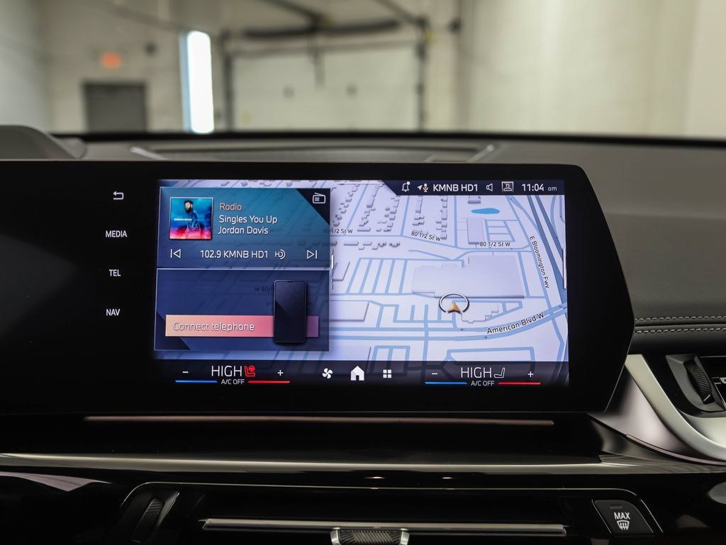 Used 2026 BMW X1 xDrive28i w/ Technology Package AWD/4WD image 15