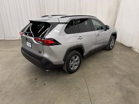 Used 2022 Toyota RAV4 XLE image 27