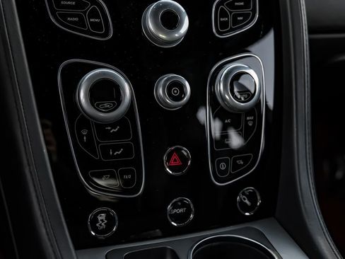 Used 2016 Aston Martin Rapide S image 27