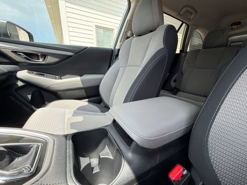 Used 2024 Subaru Outback Premium AWD/4WD image 26