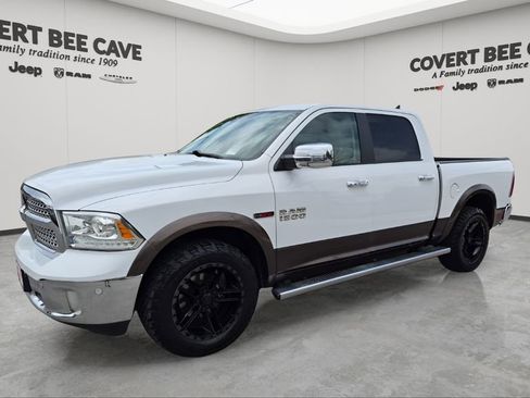 Used 2017 RAM 1500 Laramie w/ Convenience Group image 3