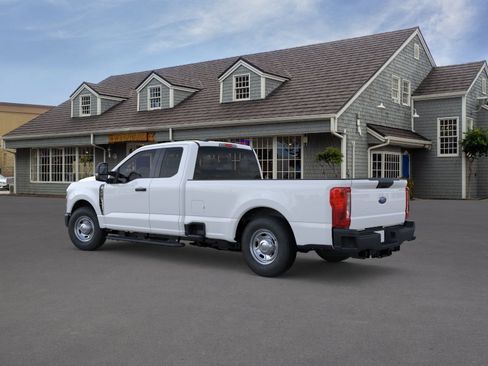 New 2026 Ford F250 XL RWD image 4
