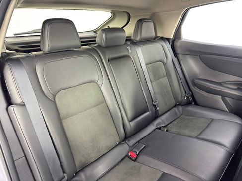 Used 2024 Nissan Ariya AWD image 36