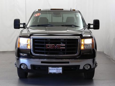 Used 2009 GMC Sierra 3500 SLT w/ SLT Convenience Package AWD/4WD image 4