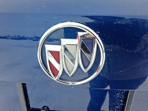 Used 2023 Buick Envision Avenir image 31