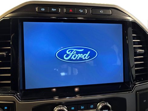 Used 2022 Ford F350 Lariat w/ Lariat Value Package AWD/4WD image 27