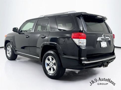 Used 2010 Toyota 4Runner SR5 RWD image 5
