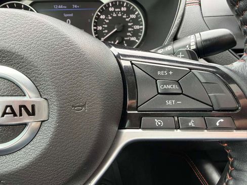 Used 2020 Nissan Altima 2.5 SR w/ Premium Package image 29