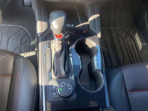 Used 2021 Chevrolet Blazer RS w/ Enhanced Convenience Package image 16