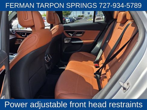 Used 2024 Mercedes-Benz GLC 300 4MATIC image 14