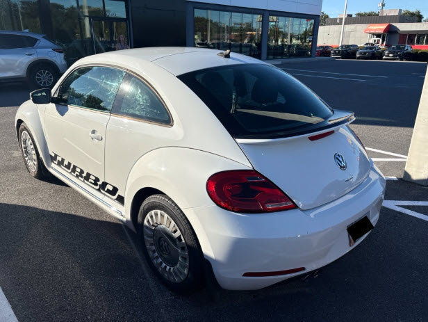 Used 2016 Volkswagen Beetle 1.8T SE FWD image 5