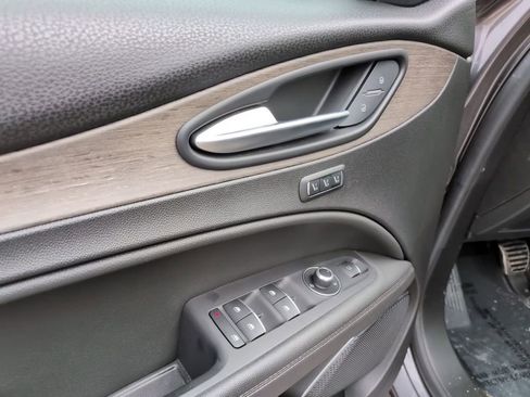 Used 2023 Alfa Romeo Stelvio Ti w/ Active Assist Plus Package image 21