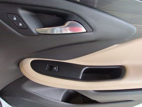 Used 2019 Buick Envision Essence image 26