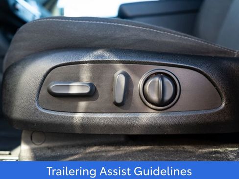 Used 2023 Chevrolet Traverse LT w/ LPO, Floor Liner Package image 21