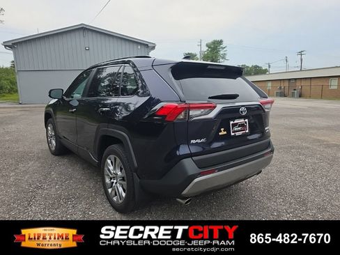 Used 2025 Toyota RAV4 Limited w/ Weather Package AWD/4WD image 7