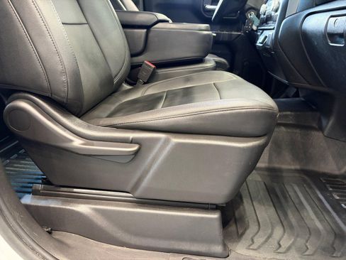 Used 2021 GMC Sierra 1500 4x4 Double Cab w/ Fleet Convenience Package image 31