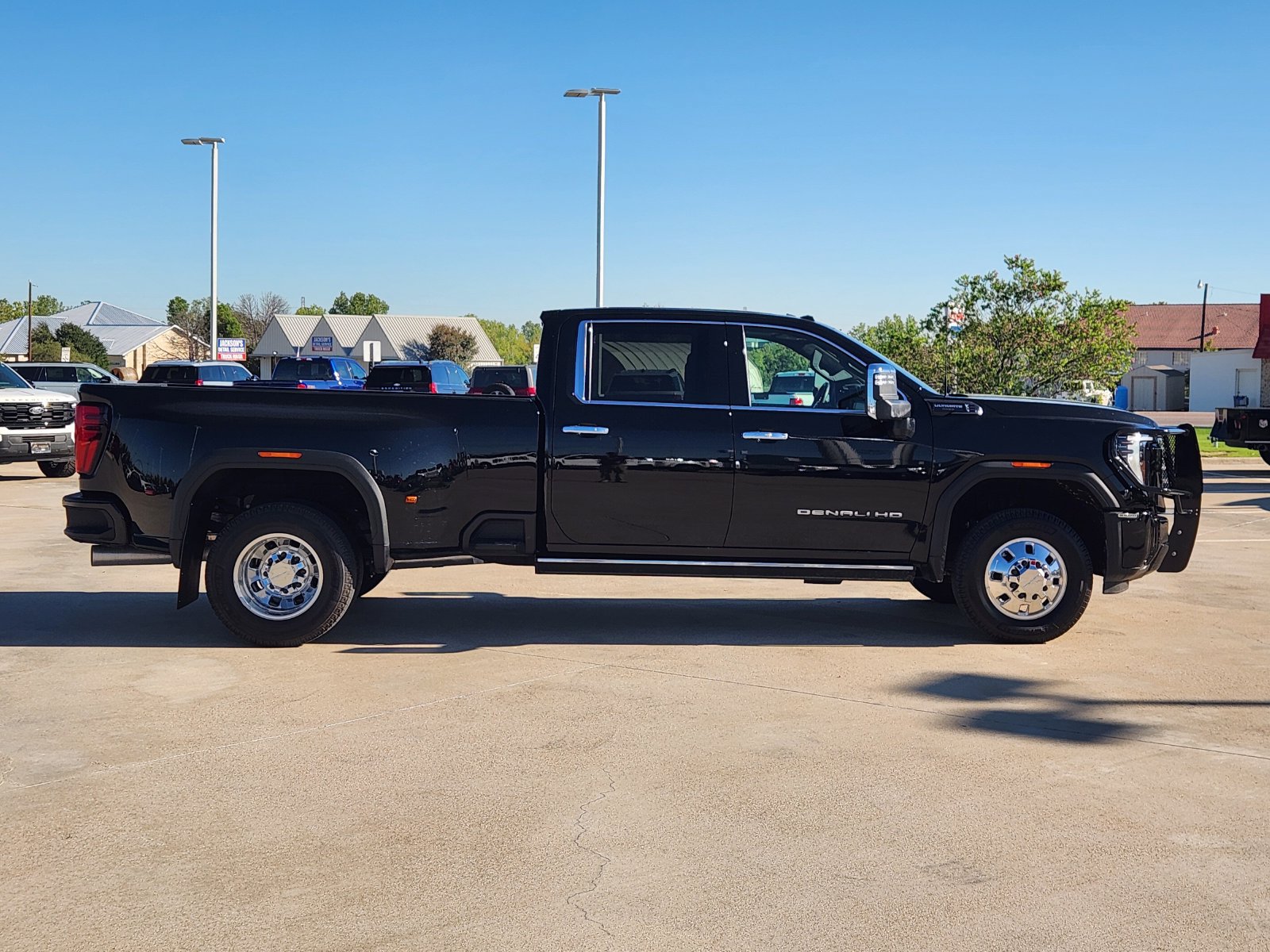 Used 2026 GMC Sierra 3500 Denali Ultimate AWD/4WD image 7