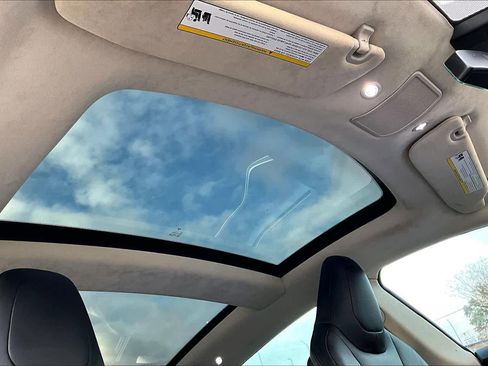 Used 2014 Tesla Model S 60 image 13