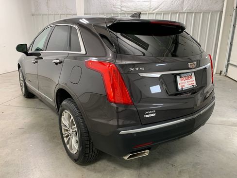 Used 2018 Cadillac XT5 Luxury w/ Driver Awareness Package image 25