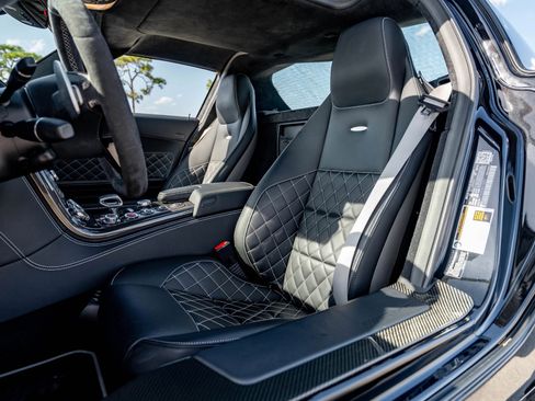 Used 2015 Mercedes-Benz SLS AMG GT Final Edition image 18