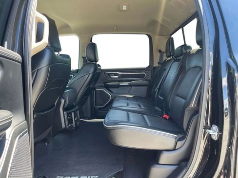 Used 2019 RAM 1500 Laramie AWD/4WD image 17