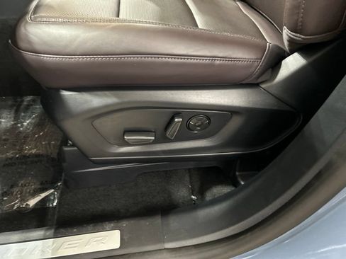 New 2027 Ford Explorer Platinum AWD/4WD image 10