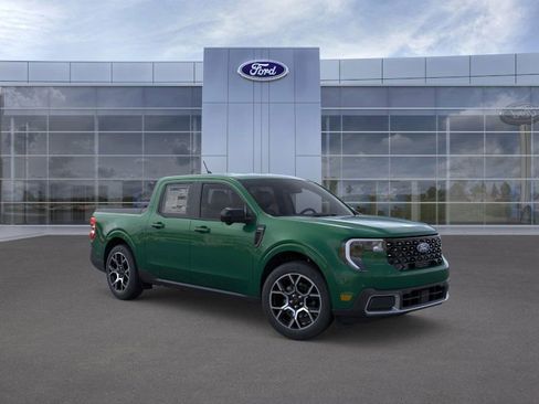 New 2025 Ford Maverick Lariat w/ 4K Tow Package image 7