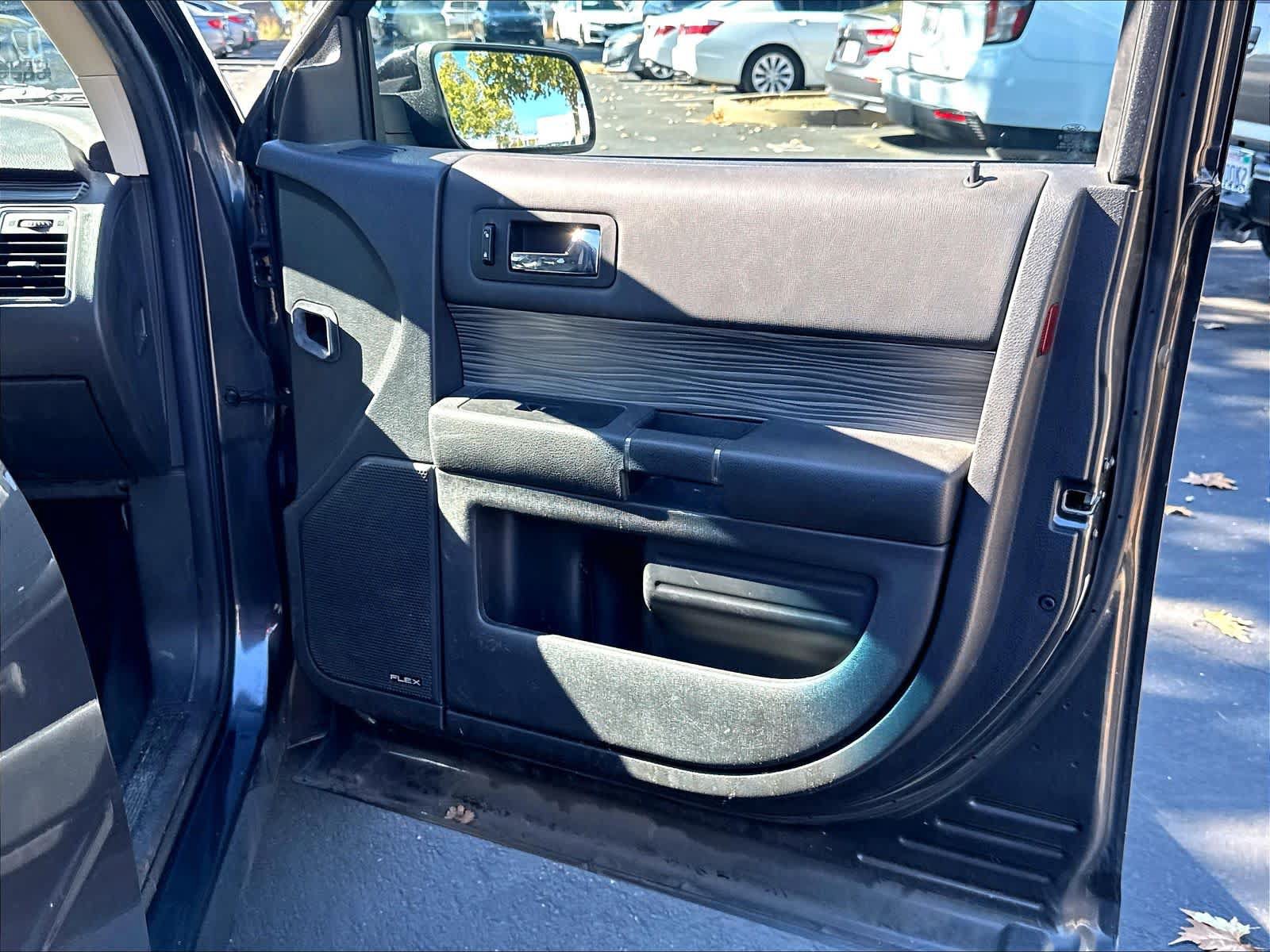 Used 2019 Ford Flex SEL w/ Equipment Group 202A AWD/4WD image 31