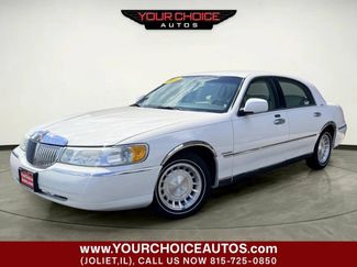 Used 2001 Lincoln Town Car Executive RWD video 1