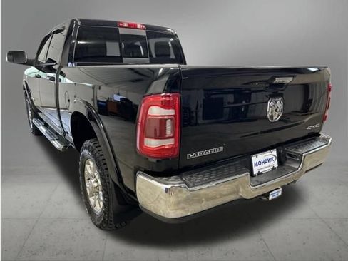 Used 2022 RAM 2500 Laramie AWD/4WD image 3
