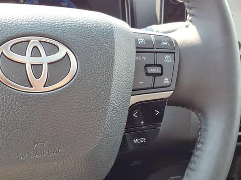 Used 2026 Toyota Camry XLE w/ Premium Plus Package AWD/4WD image 22