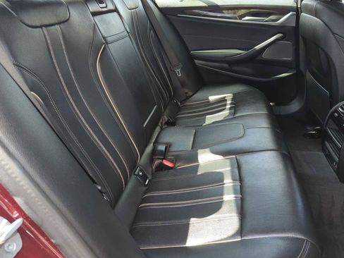 Certified 2023 BMW 540i xDrive w/ Premium Package image 21