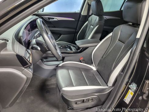 Used 2025 Buick Envision Sport Touring image 9