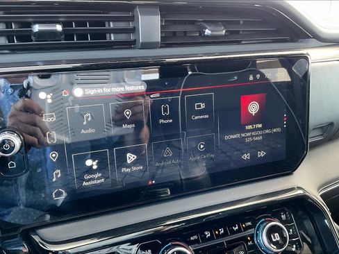 Certified 2025 GMC Sierra 1500 AT4X image 33