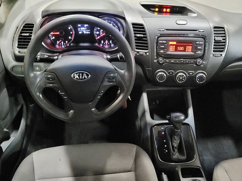 Used 2017 Kia Forte LX FWD image 22