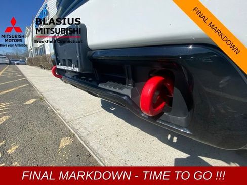 Used 2022 GMC Sierra 3500 AT4 w/ Gooseneck/5TH Wheel Package image 41