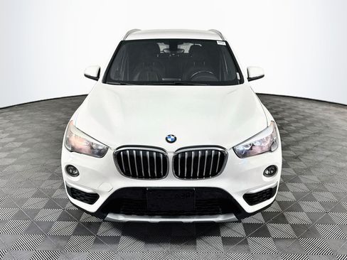 Used 2018 BMW X1 xDrive28i AWD/4WD image 2