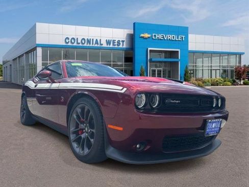 Used 2022 Dodge Challenger R/T Scat Pack RWD image 13