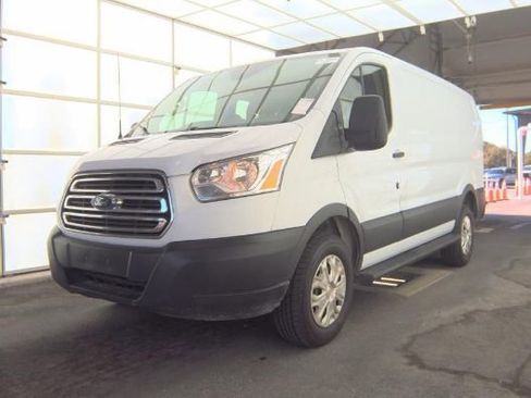 Used 2019 Ford Transit 250 130 Low Roof w/ Exterior Upgrade Package RWD image 3