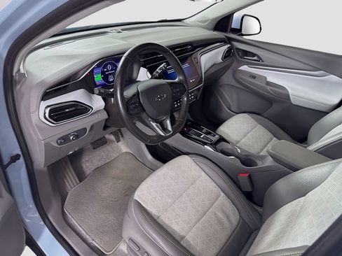 Used 2022 Chevrolet Bolt EUV Premier FWD image 22