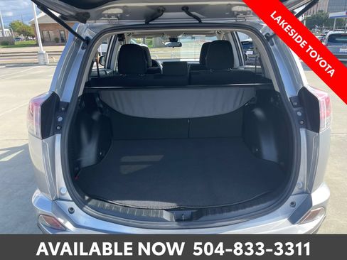 Used 2018 Toyota RAV4 XLE w/ Plus Extra Value Package FWD image 19