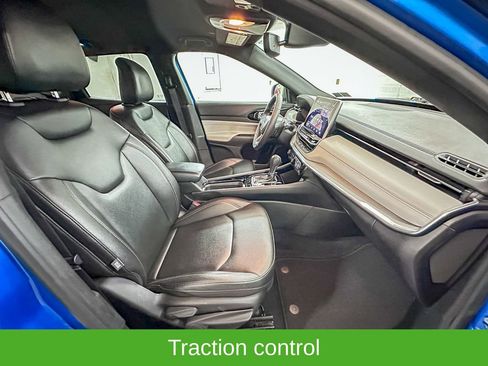 Certified 2024 Jeep Compass Limited image 7