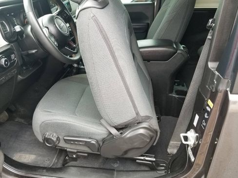 Used 2024 Jeep Wrangler Sport AWD/4WD image 13