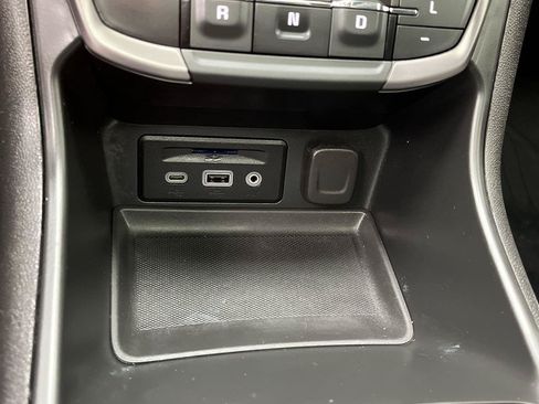 Certified 2024 GMC Terrain AT4 w/ Tech Package AWD/4WD image 23