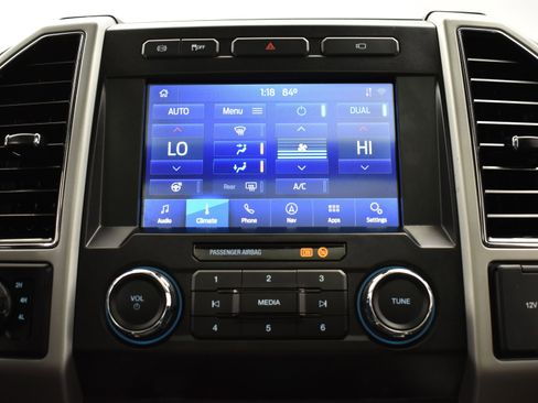 Used 2021 Ford F250 Lariat image 36