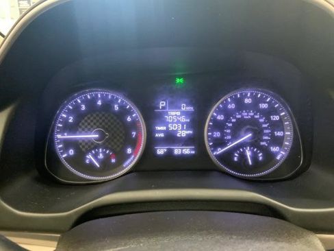 Used 2019 Hyundai Elantra SE FWD image 23