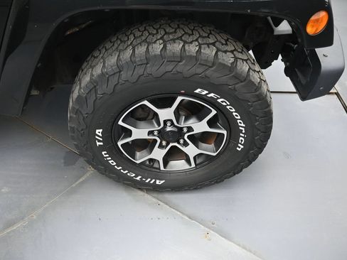 Used 2013 Jeep Wrangler Unlimited Rubicon w/ Connectivity Group AWD/4WD image 30