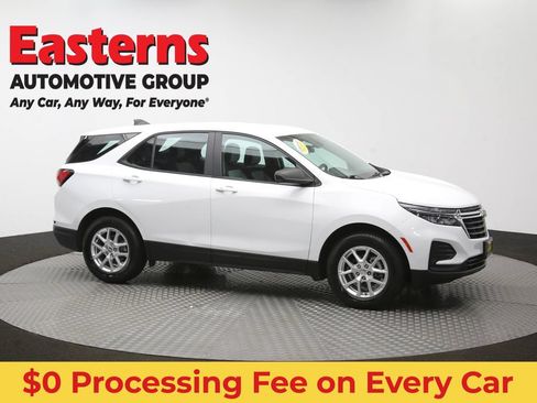 Used 2022 Chevrolet Equinox LS FWD image 45