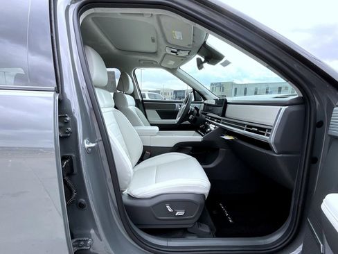 New 2026 Hyundai Santa Fe Calligraphy AWD/4WD image 16